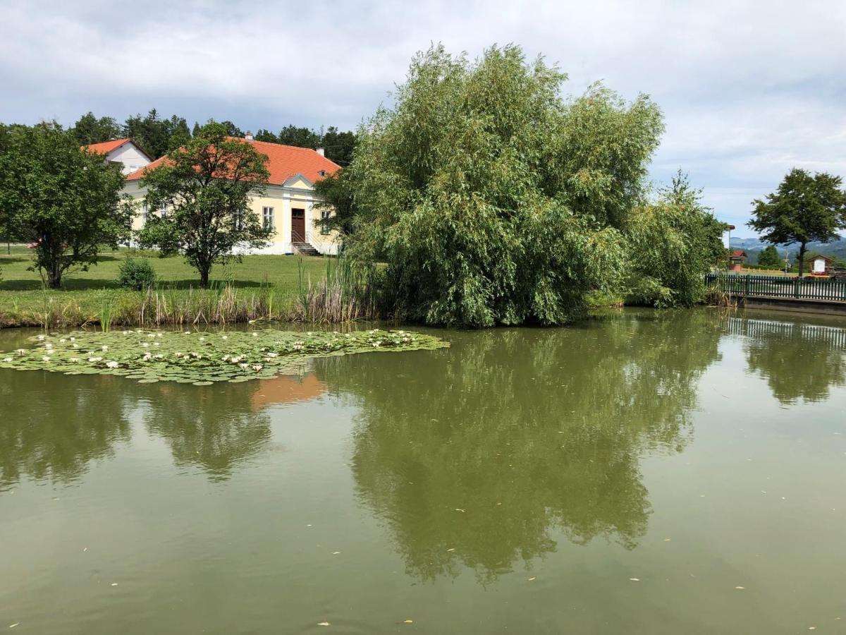 Gasthof Koller Mariasdorf Zewnętrze zdjęcie